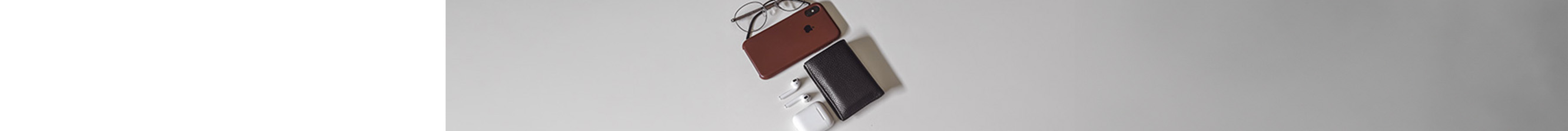 Geldbörsen und Kartenhalter