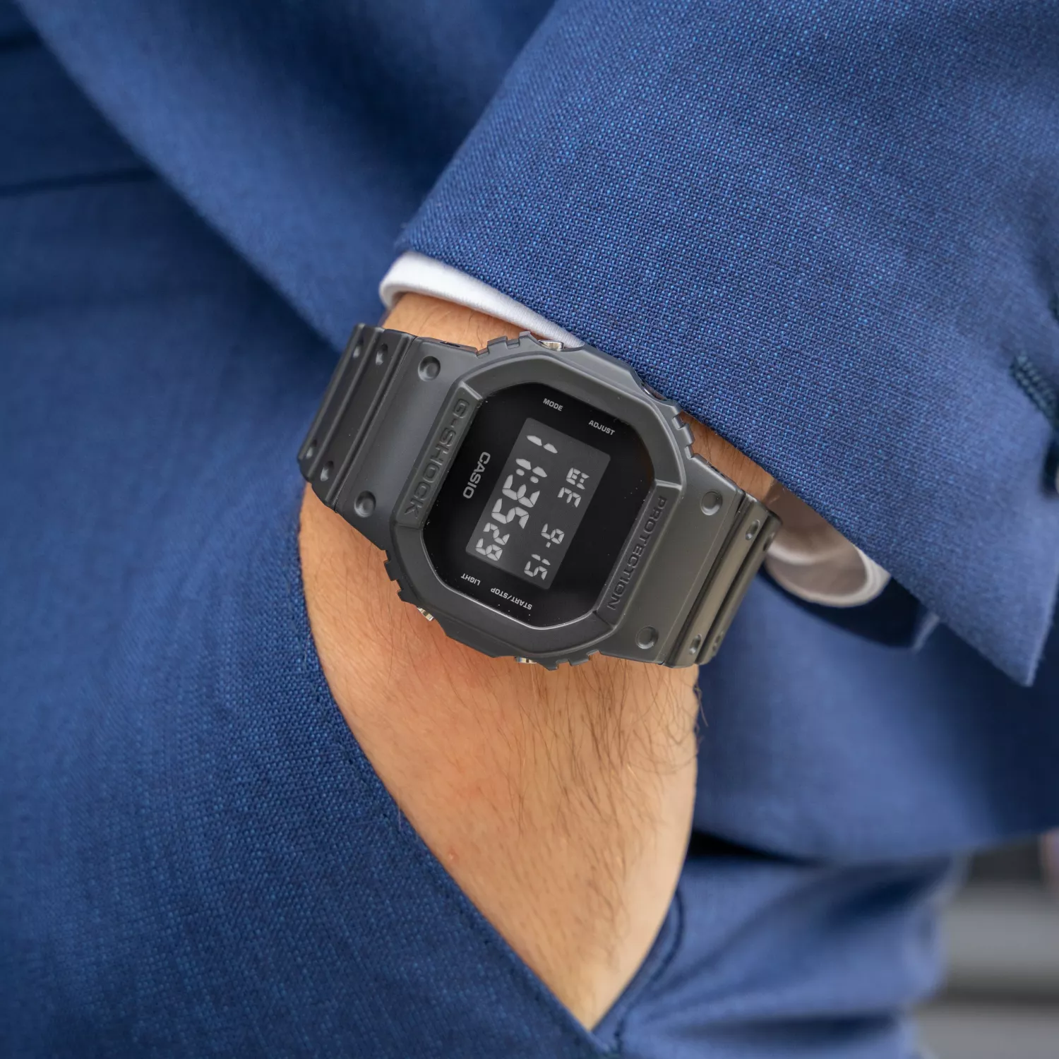g shock dw 5600bbn 1er