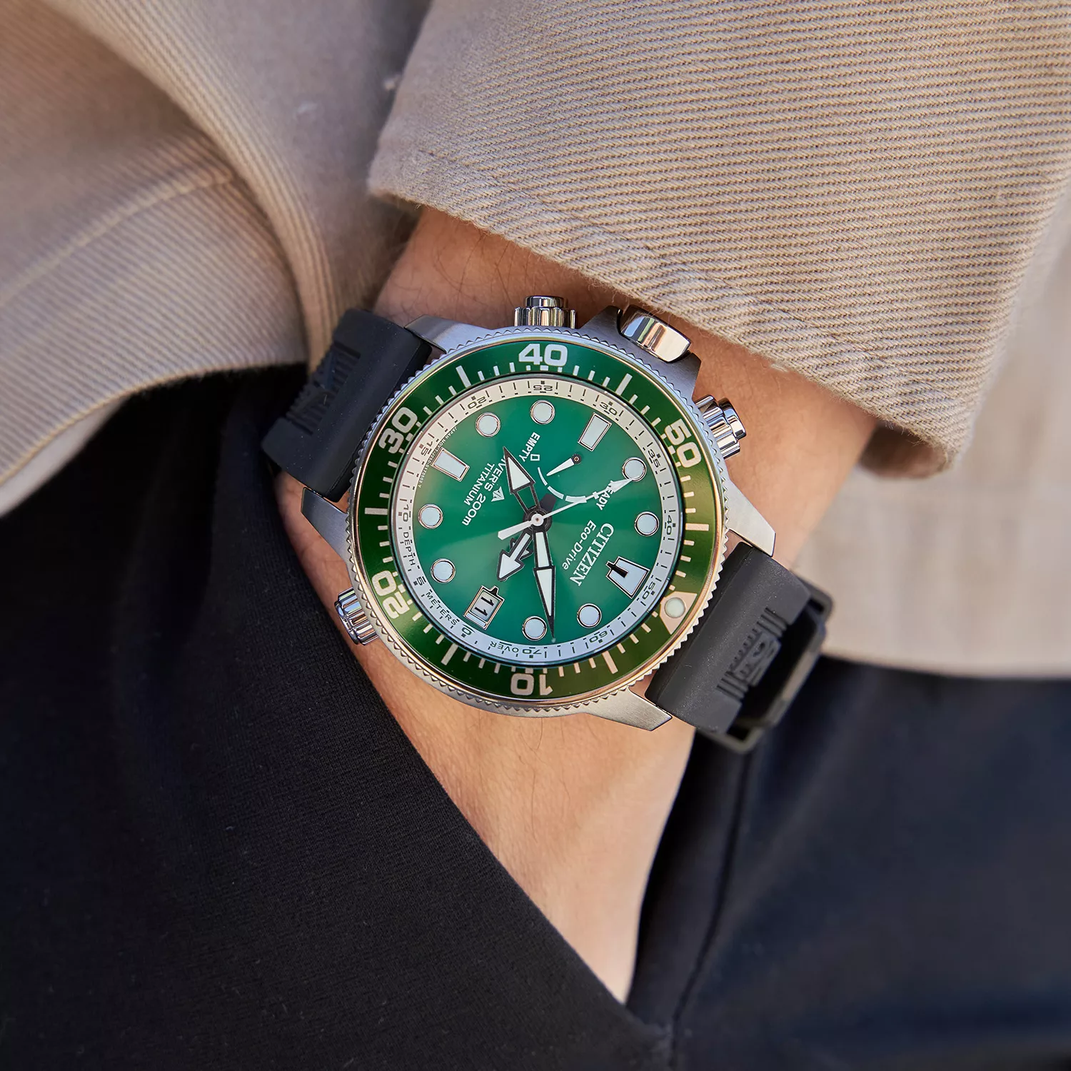 未使用 CITIZEN ECO-DRIVE PROMASTER DIVER'S Citizen Promaster SKY Chronograph Eco Drive Herrenuhr CA4664