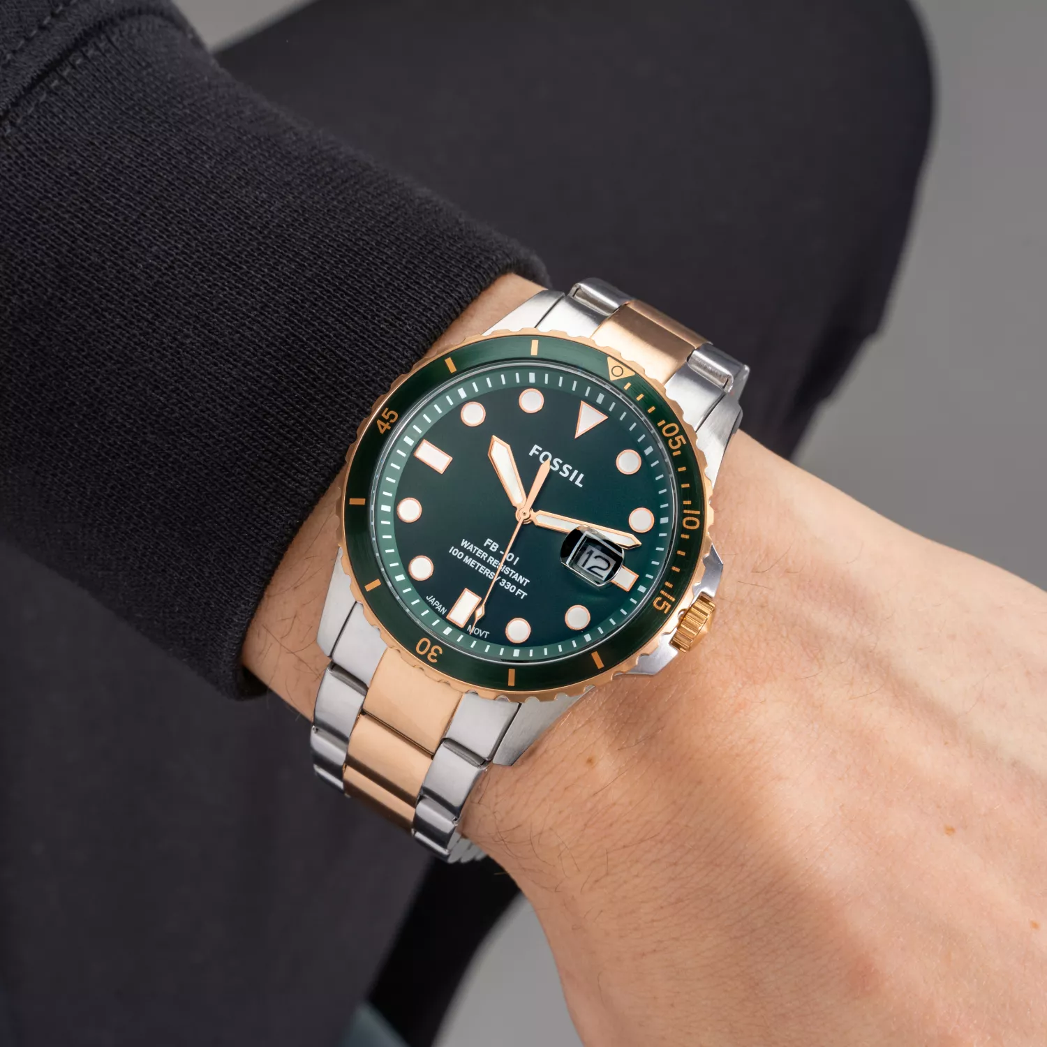 Fossil Date FB-01 FS5743 Ditur